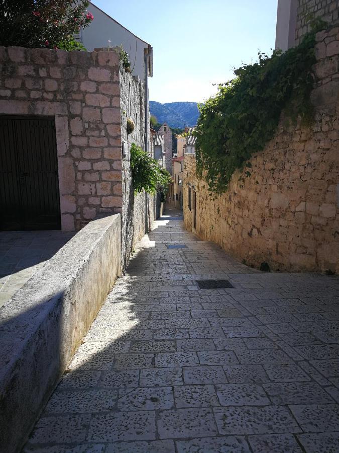 Family Friendly Apartments Island Rab Kampor Buitenkant foto